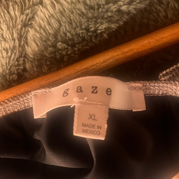 Silver Space Girl Cropped Tank - Picture 4 of 4